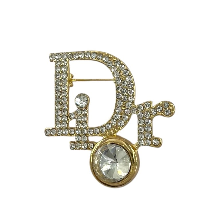 گل سینه زنانه مدل درخشان طرح Dior نگین‌دار طلایی