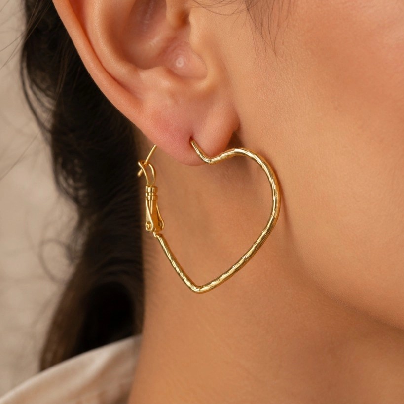 گوشواره زنانه حلقه ای مدل مهر طرح قلب تراش دار ژوپینگ