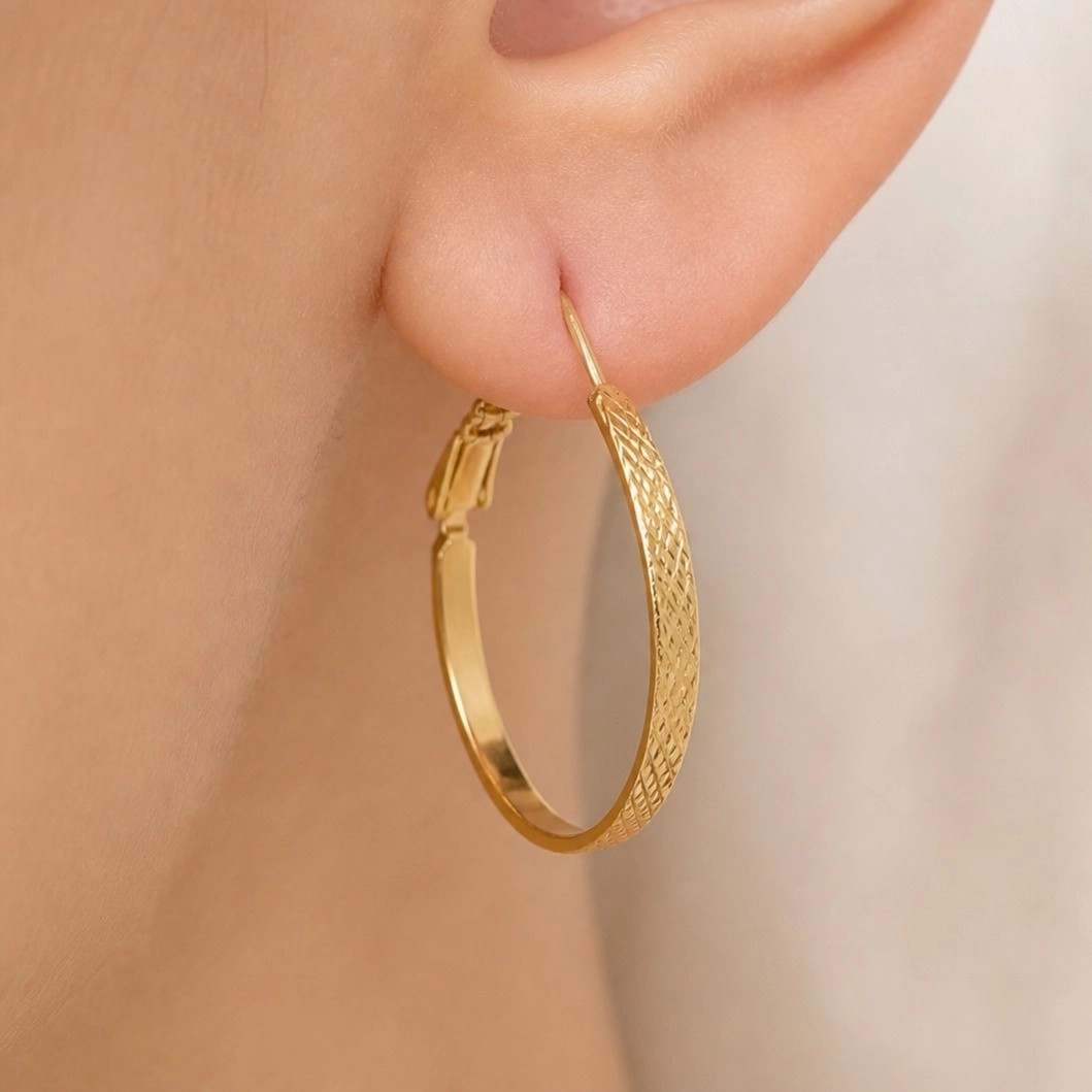 گوشواره زنانه حلقه ای مدل روشا تراش دار ژوپینگ