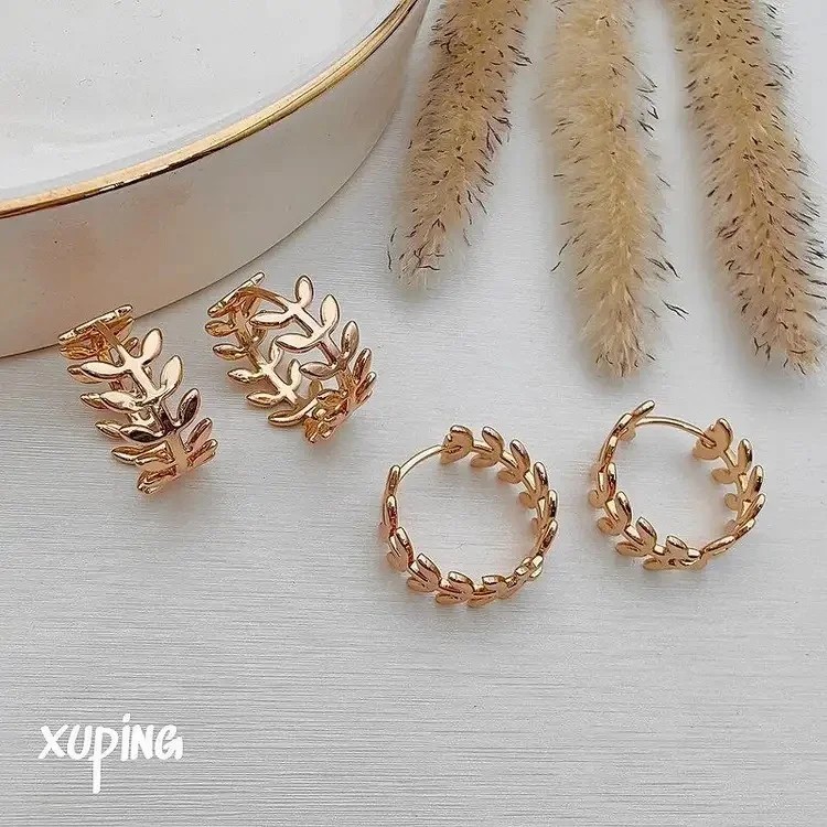 گوشواره حلقهای زنانه طرح زیتون برند ژوپینگ
