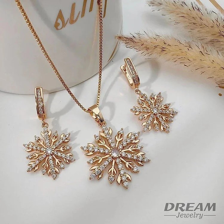 نیمست گوشواره و گردنبند زنانه طرح برف نگیندار برند DREAM